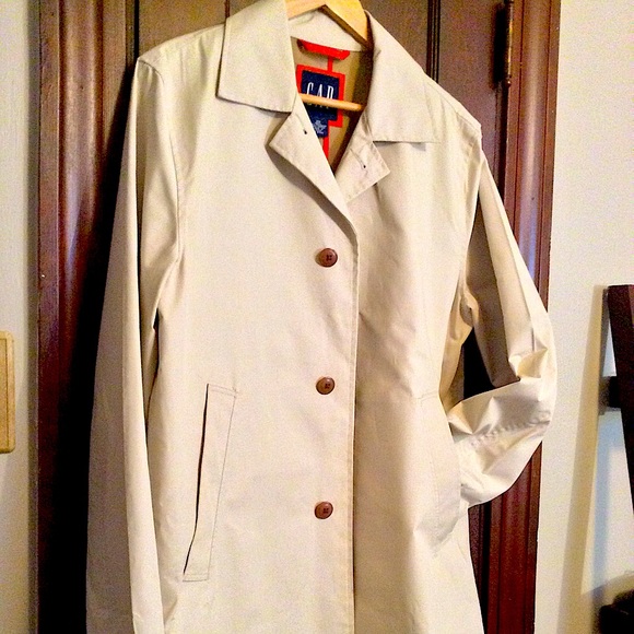 gap tan coat